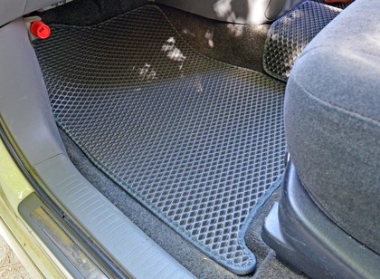 Ворсовые коврики на Toyota Ipsum II 2001&nbsp;-&nbsp;2009 в Череповеце