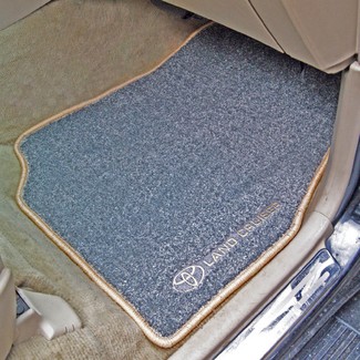 Ворсовые коврики на Toyota Land Cruiser 100 1998&nbsp;-&nbsp;2007 в Череповеце