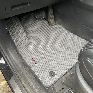 Ворсовые коврики на KIA Sorento IV 2020&nbsp;-&nbsp;2026 в Череповеце