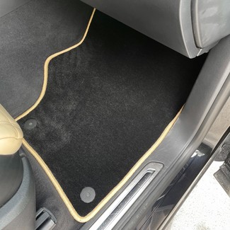 Коврики на Volkswagen Touareg II 2010&nbsp;-&nbsp;2018 в Череповеце