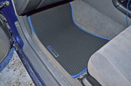 Ворсовые коврики на Subaru Outback II 1998&nbsp;-&nbsp;2003 в Череповеце