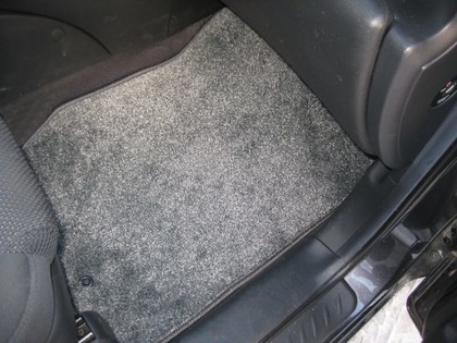 Ворсовые коврики на KIA Carens II 2006&nbsp;-&nbsp;2012 в Череповеце