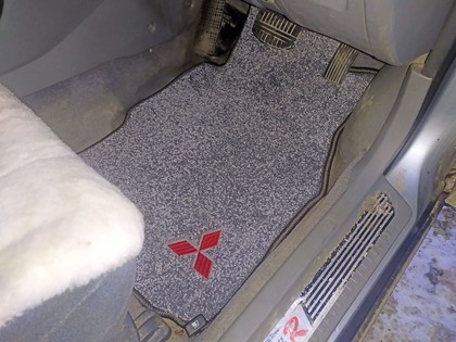 Ворсовые коврики на Mitsubishi Galant VIII 1996&nbsp;-&nbsp;2005 в Череповеце