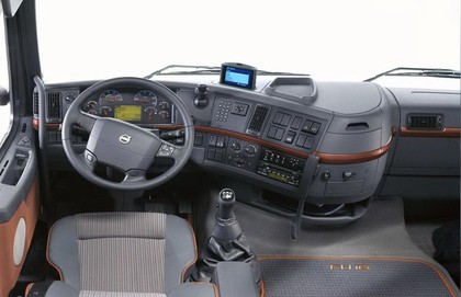 EVA коврики на Volvo FH II (FH12, FH13, FH16) 2001&nbsp;-&nbsp;2012 в Череповеце