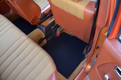 Ворсовые коврики на Mercedes W123 1975&nbsp;-&nbsp;1986 в Череповеце
