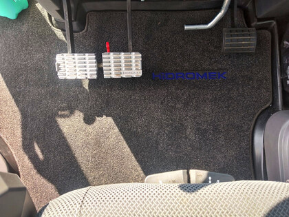 Ворсовые коврики на Спецтехника Экскаватор-погрузчик Hidromek HMK 102B Alpha K4 2022&nbsp;-&nbsp;2026 в Череповеце