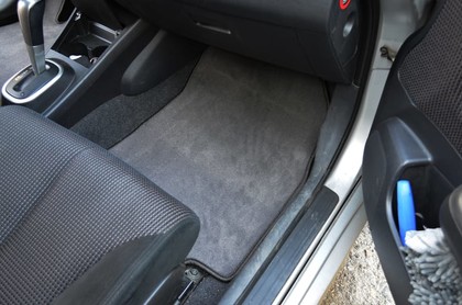 Ворсовые коврики на Nissan Tiida (C11) 2004&nbsp;-&nbsp;2014 в Череповеце