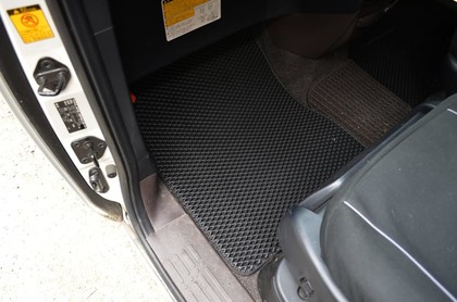 Коврики на Toyota Porte II 2012&nbsp;-&nbsp;2020 в Череповеце