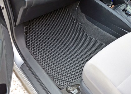 Ворсовые коврики на Toyota Corolla Axio (E16) 2012&nbsp;-&nbsp;2026 в Череповеце