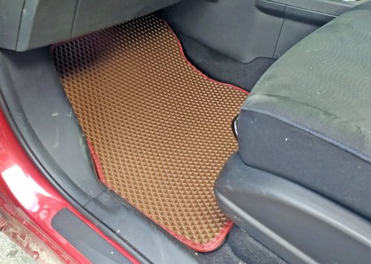 Ворсовые коврики на Nissan Leaf (AZE0) 2012&nbsp;-&nbsp;2017 в Череповеце