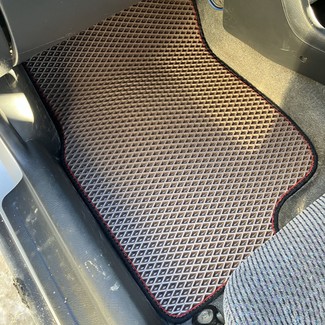 Ворсовые коврики на Honda Civic VI 4d 1995&nbsp;-&nbsp;2002 в Череповеце