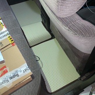 Коврики на Toyota Corona (T19) 1992&nbsp;-&nbsp;1996 в Череповеце