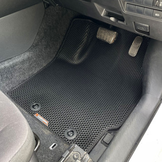 Ворсовые коврики на Toyota Yaris Cross 2020&nbsp;-&nbsp;2026 в Череповеце