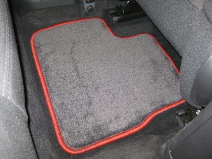 Ворсовые коврики на Peugeot 208 2012&nbsp;-&nbsp;2019 в Череповеце