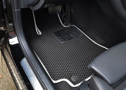 Ворсовые коврики на Mercedes C (W205) 2014&nbsp;-&nbsp;2023 в Череповеце