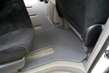 Ворсовые коврики на Toyota Alphard (H10) 2002&nbsp;-&nbsp;2008 в Череповеце