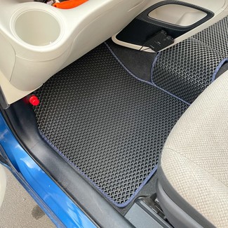 Ворсовые коврики на Toyota Sienta II 2015&nbsp;-&nbsp;2022 в Череповеце