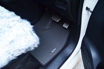 Ворсовые коврики на Toyota Esquire (R80) 2014&nbsp;-&nbsp;2021 в Череповеце