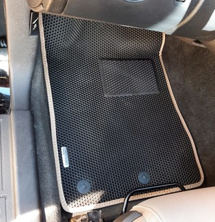 Ворсовые коврики на Ford Mustang V 2004&nbsp;-&nbsp;2014 в Череповеце