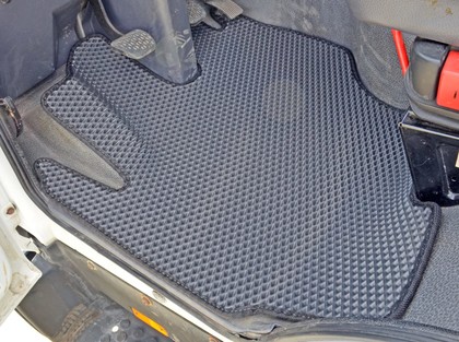 EVA коврики на Mercedes 814 1983&nbsp;-&nbsp;1998 в Череповеце