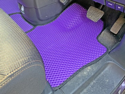 Ворсовые коврики на Nissan Serena (C25) 2005&nbsp;-&nbsp;2010 в Череповеце