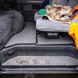 EVA коврики на Mitsubishi Delica 3 1986&nbsp;-&nbsp;1999 в Череповеце