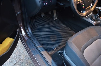 Ворсовые коврики на KIA Ceed II 2012&nbsp;-&nbsp;2018 в Череповеце