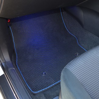 Ворсовые коврики на Mazda Axela II 2009&nbsp;-&nbsp;2013 в Череповеце