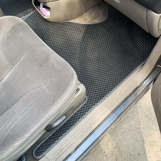 Ворсовые коврики на Dodge Caravan (RG) 2000&nbsp;-&nbsp;2007 в Череповеце