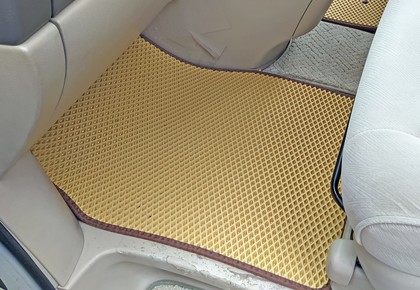 Ворсовые коврики на Toyota Alphard (H10) 2002&nbsp;-&nbsp;2008 в Череповеце