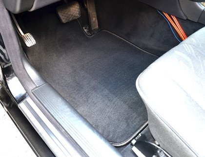 Ворсовые коврики на Mercedes E (W210) 1995&nbsp;-&nbsp;2002 в Череповеце