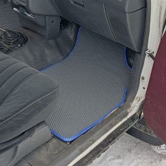 Коврики на Toyota 4runner II 1989&nbsp;-&nbsp;1995 в Череповеце