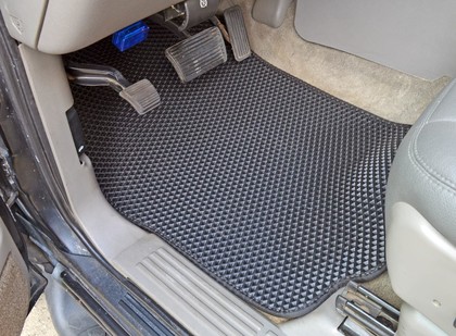 Коврики на Chevrolet Tahoe II 1999&nbsp;-&nbsp;2007 в Череповеце