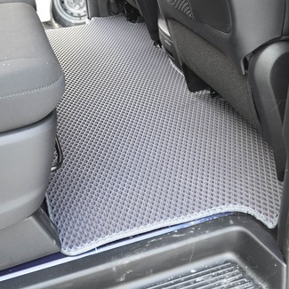 Ворсовые коврики на Hyundai Staria 9 мест 2021&nbsp;-&nbsp;2026 в Череповеце