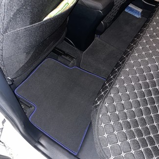 Ворсовые коврики на Toyota Prius (50) 2015&nbsp;-&nbsp;2023 в Череповеце