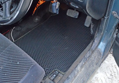 Коврики на Toyota Sprinter Marino 1992&nbsp;-&nbsp;1997 в Череповеце