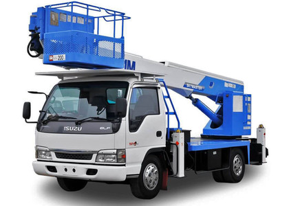 Ворсовые коврики на Isuzu ELF V широкая кабина 1993&nbsp;-&nbsp;2011 в Череповеце