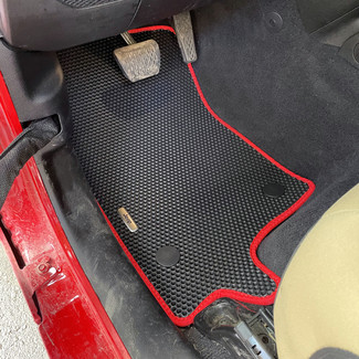 Ворсовые коврики на Jeep Wrangler (JL) 2017&nbsp;-&nbsp;2026 в Череповеце