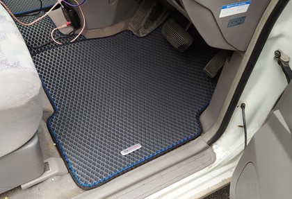 Ворсовые коврики на Nissan Liberty (M12) 1998&nbsp;-&nbsp;2004 в Череповеце