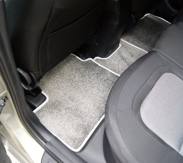 Ворсовые коврики на KIA Ceed II 2012&nbsp;-&nbsp;2018 в Череповеце