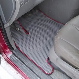 Ворсовые коврики на KIA Carnival II 2006&nbsp;-&nbsp;2014 в Череповеце