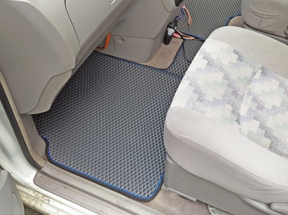 Ворсовые коврики на Nissan Liberty (M12) 1998&nbsp;-&nbsp;2004 в Череповеце