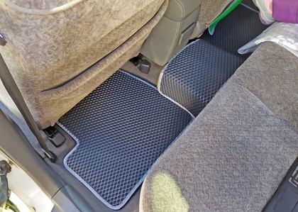 Ворсовые коврики на Toyota Corona Premio (T21) 1996&nbsp;-&nbsp;2001 в Череповеце