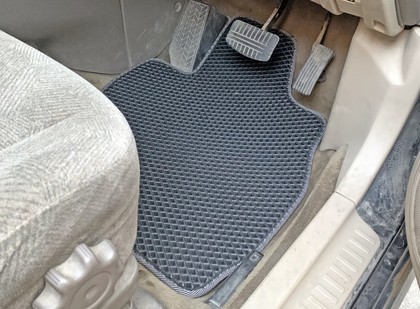 Ворсовые коврики на Mitsubishi Chariot Grandis 1997&nbsp;-&nbsp;2003 в Череповеце