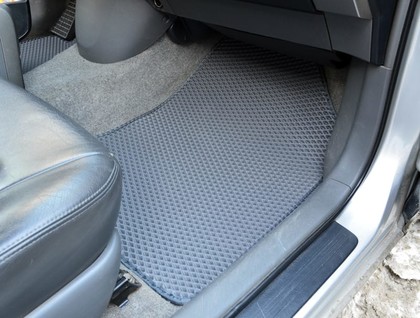 Ворсовые коврики на Toyota Prius (20) 2004&nbsp;-&nbsp;2009 в Череповеце