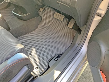 Ворсовые коврики на Honda Stream II 2006&nbsp;-&nbsp;2014 в Череповеце