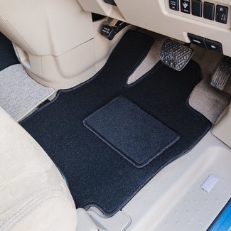 Ворсовые коврики на Nissan Serena (C25) 2005&nbsp;-&nbsp;2010 в Череповеце