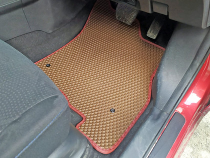 Ворсовые коврики на Nissan Leaf (ZE1) 2017&nbsp;-&nbsp;2025 в Череповеце