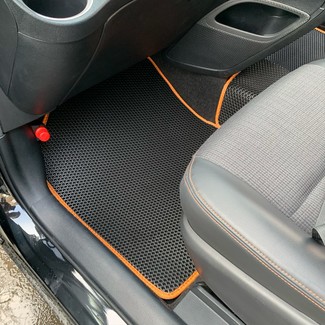 Ворсовые коврики на Toyota Sienta II 2015&nbsp;-&nbsp;2022 в Череповеце