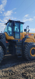 EVA коврики на Спецтехника Фронтальный погрузчик Shantui L68K-B5  в Череповеце